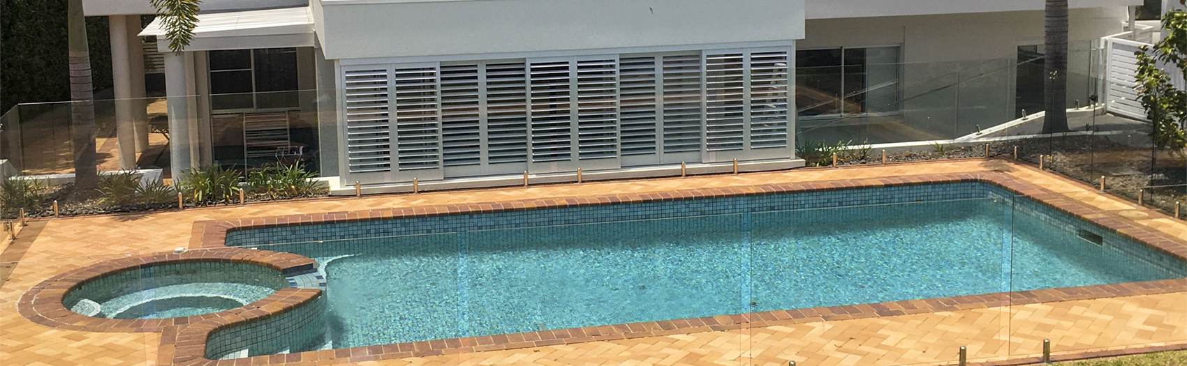 Decor blinds external shutters pool